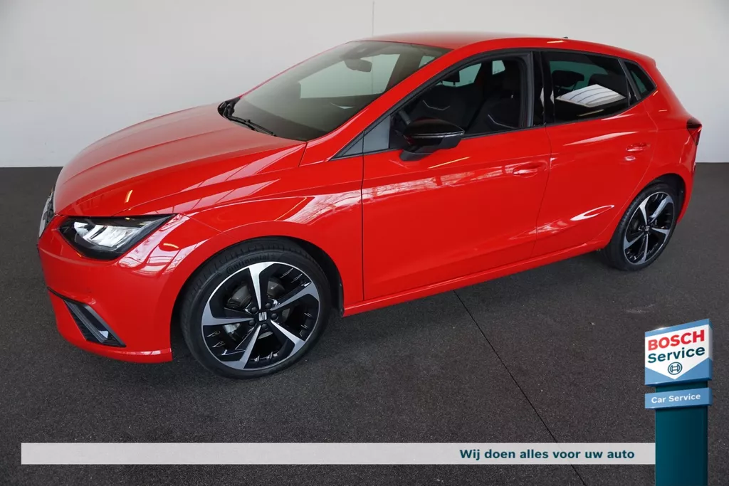 SEAT Ibiza 1.0 TSI 115pk DSG-7 FR Business Connect Camera | Navigatie | Apple Carplay/Android Auto | Climate Control | Cruise control | Lichtmetalen velgen