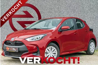 TOYOTA Yaris 1.5 Hybrid Active / Camera / Climate Control / Bluethooth / Cruise Control / Navigatie