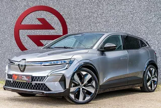 RENAULT Mégane E-Tech EV60 220pk Optimum Charge Ionic / 360-Camera / Stoel+Stuur verwarming / Apple Carplay / Lane Departure / DAB / Google Assistent