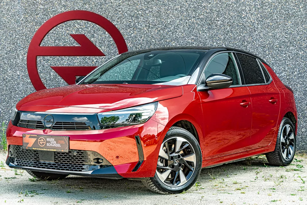 OPEL Corsa Electric - e - Long Range GS 51kWh / Camera / Dodehoek / Sensoren / Apple Carplay / Climate Control / Navigatie / 16 Inch / Cruise Control